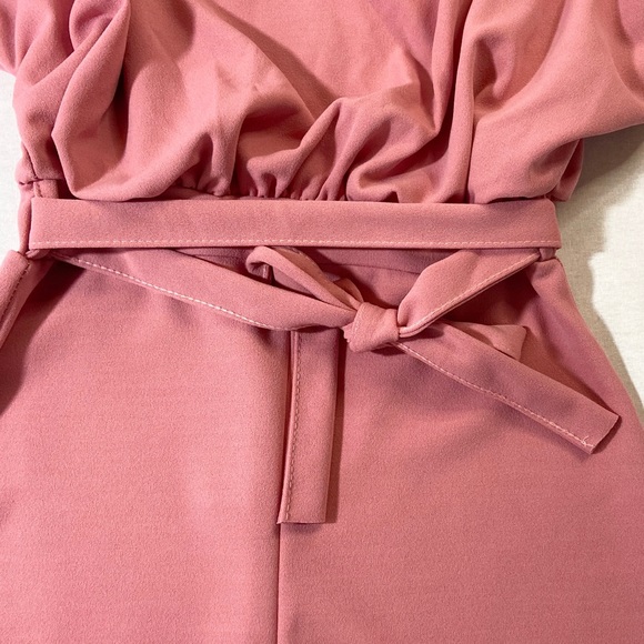 One piece short women’s romper - Picture 2 of 4